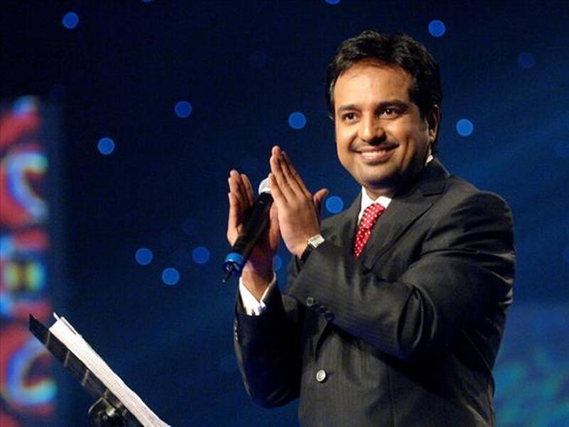 المطرب السعودي الشهير راشد الماجد والماجد ليس فقط من النجوم الذين تعرضوا لشائعة الوفاة اكثر من مرة بل انتشر له وسم خاص في موقع تويتر تصدر قائمة الأكثر تداولاً عن وفاته!
