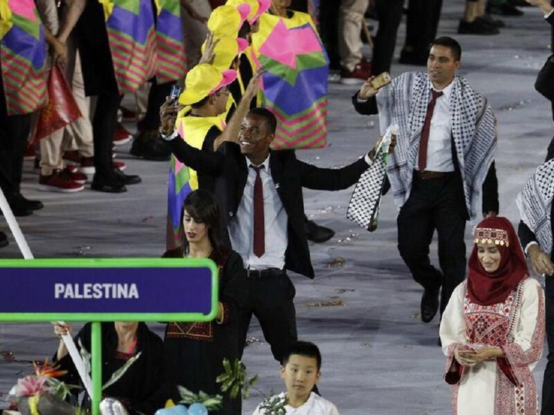 يشارك الألماني كريستيان زيمرمان، ضمن فريق اللاعبين الفلسطينيين في أولمبياد ريو دي جانيرو المقامة في البرازيل، وذلك في منافسات فردي ترويض الخيول. وحصل على الجنسية الفلسطينية من أجل تمثيل فلسطين في مسابقات الفروسية