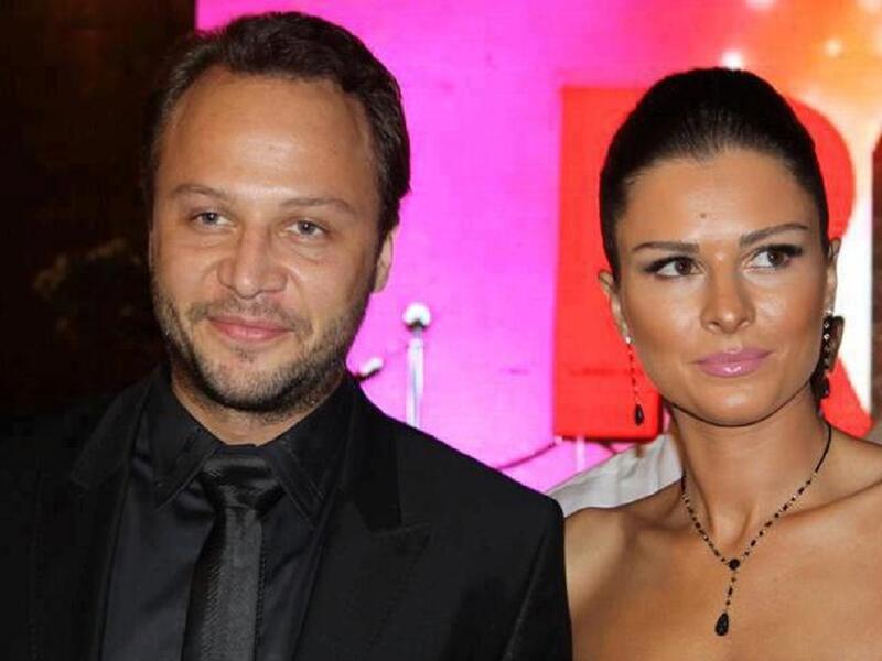 تزوّجت الفنانة السورية سوسن أرشيد الفنان مكسيم خليل بعد خلاف بينهما، وولّد هذا الخلاف حباً تكلّل بالزواج. واستمر الى الآن. وقدما الفنانين عمل مشترك في المسلسل المشهور"تخت شرقي".