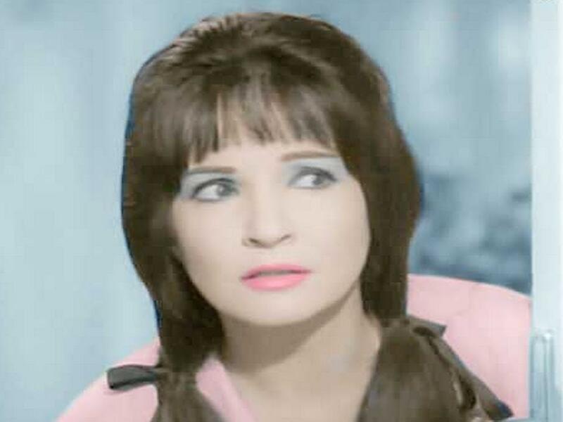 شادية من الفنانات التى اكتشفت إصابتها بهذا المرض، واضطرت إلى السفر إلى الخارج لتلقى العلاج، وقد أجريت أكثر من جراحة تم فيها استئصال أجزاء من الثدى وجسدها، وعادت بعدها لتعتزل الفن، وتتبرع بشقتها لتكون مركزا لفحوصات سرطان الثدى.