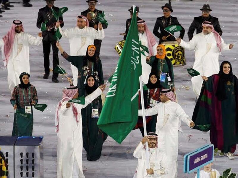 شهدت الألعاب الأولمبية مشاركة كبيرة نسبياً لنساء السعودية، فلأول مرة تشارك رسمياً 4 نساء، في الألعاب الأولمبية. وشاركت رياضيتان سعوديّتان فقط للمرّة الأولى في تاريخ الألعاب الأولمبية وذلك خلال دورة لندن 