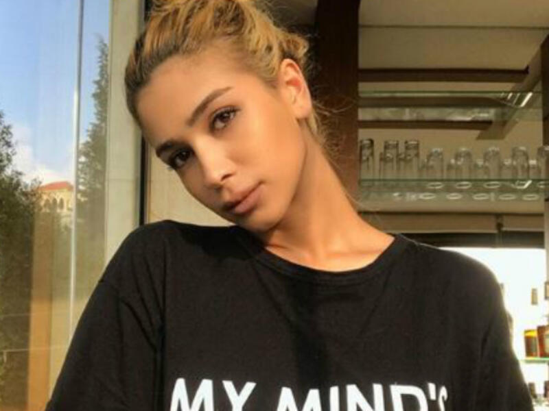 The Lebanese hottie is the daughter of Lebanese Diva Nawal Al Zoghbi and her 'ex husband' Elie Dib