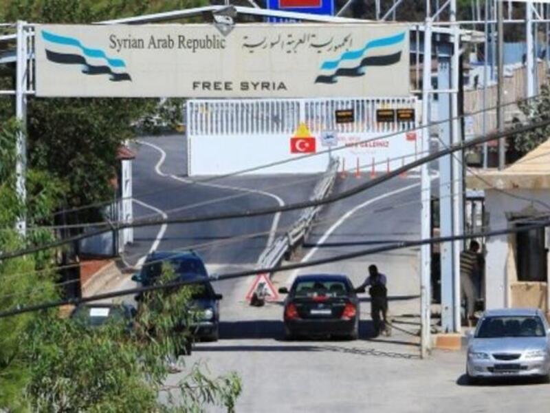 The Free Syrian Army and ISIS clashed last week in the border town of Azaz, prompting Turkey to close its Oncupinar border crossing (AFP)