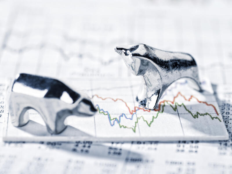 Oil Prices Recovery Supports Asia Stocks After 'Black Monday'