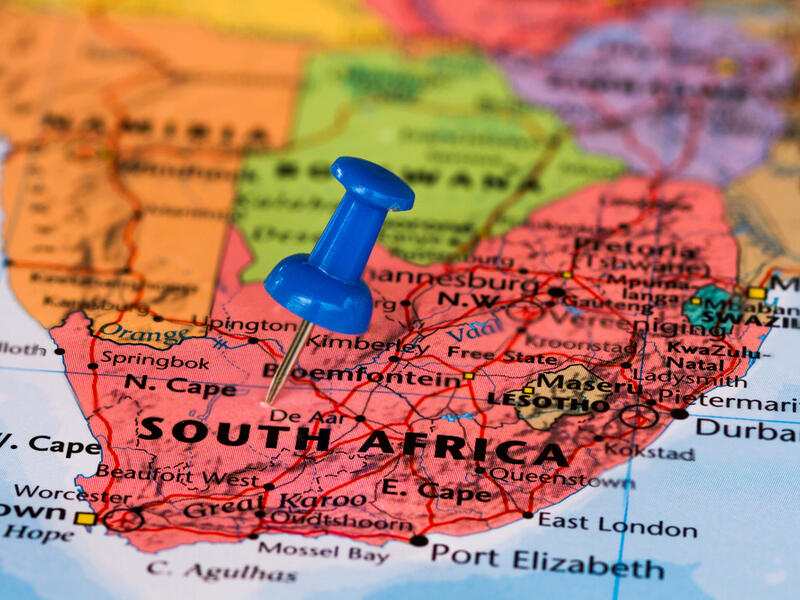 South Africa Slashes 2020 Economic Growth Forecast by Half