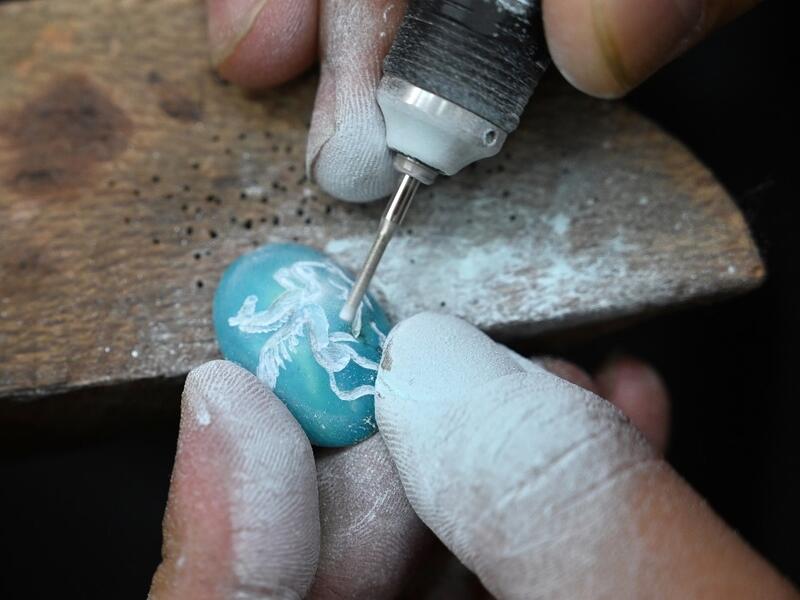 Afghan refugee entrepreneurs appear to be increasingly finding success in Turkey, where they bring to the local economy, not only their savings, but sought-after know-how, whether in restaurants, commerce or skilled crafts and specialities. OZAN KOSE / AFP