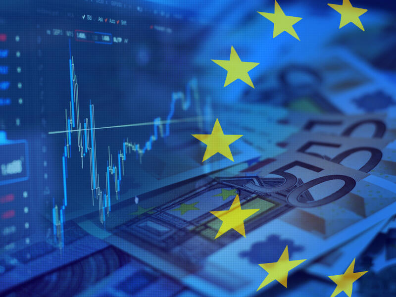 ناقش وزراء مالية الدول التسع عشرة التي تتشارك في اليورو توقعات للمفوضية الأوروبية تظهر أن منطقة اليورو ستتعافى بأقل من المتوقع هذا العام