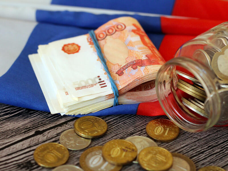 ستاندرد آند بورز تثبت التصنيف الائتماني لروسيا