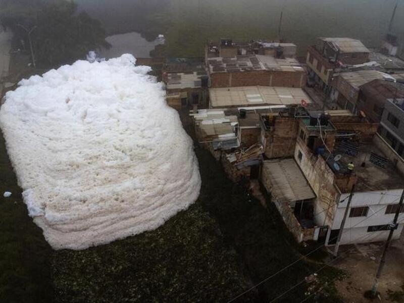 Polluted River Produces Toxic Foam in Colombia