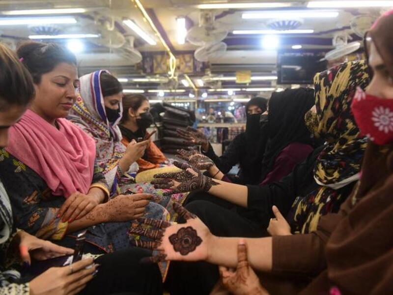 Muslim Worshippers Gather, Celebrate Eid