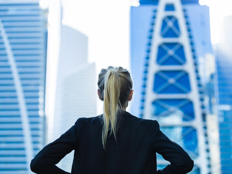 Emirati businesswomen topped the list of investors during the first seven months of this year, followed by Indians, Filipinos, Pakistanis, Chinese, Egyptians, Bangladeshis, British, French and Jordanians.