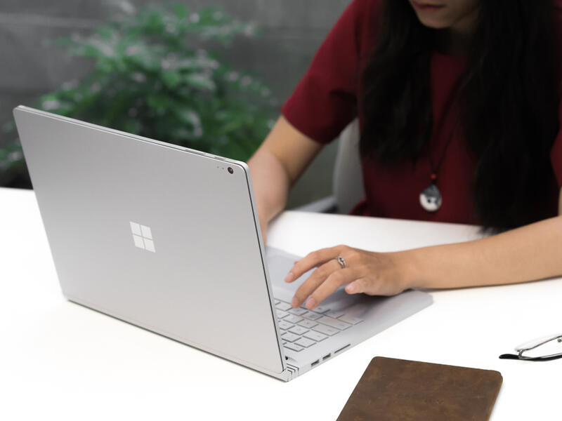 6. Microsoft: Microsoft’s quotient rose from 47.3 to 57.3 this year. It’s worth mentioning that 29% of Microsoft’s users said that they can’t live without the brand.