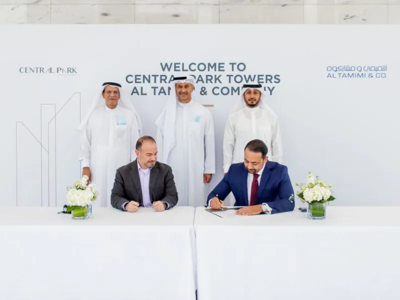 حفل التوقيع بين أبراج سنترال بارك، مركز دبي المالي  والتميمي ومشاركوه. بحضور عصام التميمي، رئيس مجلس الإدارة وسامر القضاه، الشريك الإداري لشركة التميمي ومشاركوه وعارف مبارك الرئيس التنفيذي رئيس مجلس الإدارة وسعيد القطامي نائب رئيس مجلس الإدارة وهاني فنسا المدير المالي في شركة أراضي للتطوير العقاري. 