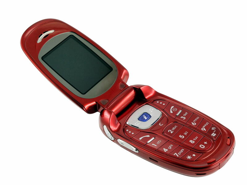 6. Flip flop phones: Nothing used to be more satisfying than ending a provocative phone call using a flip flop phone. For those who didn’t have the opportunity to experience that, you still have the chance with Nokia 2720.