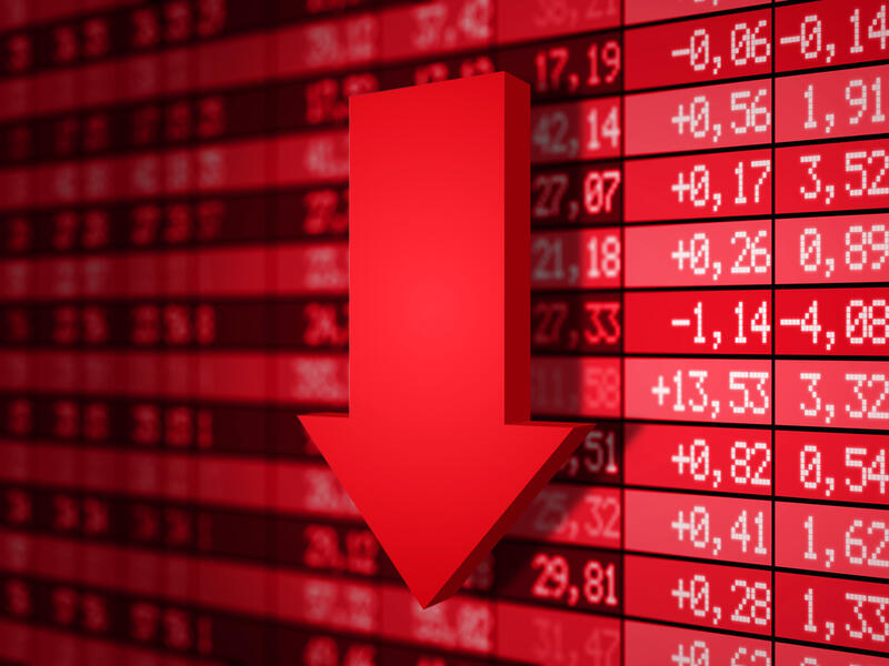 Over the weekend, the US imposed 10 per cent additional tax on $550 billion Chinese imports and China announced retaliatory tariffs on $75 billion worth of US imports. (Shutterstock) Over the weekend, the US imposed 10 per cent additional tax on $550 billion Chinese imports and China announced retaliatory tariffs on $75 billion worth of US imports.