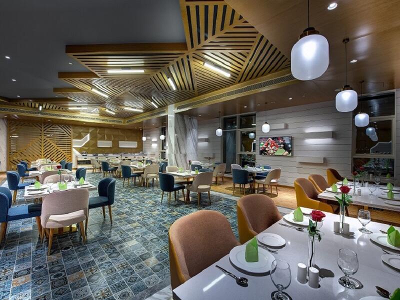 The S Hotel Al Barsha Fusion All day Dining