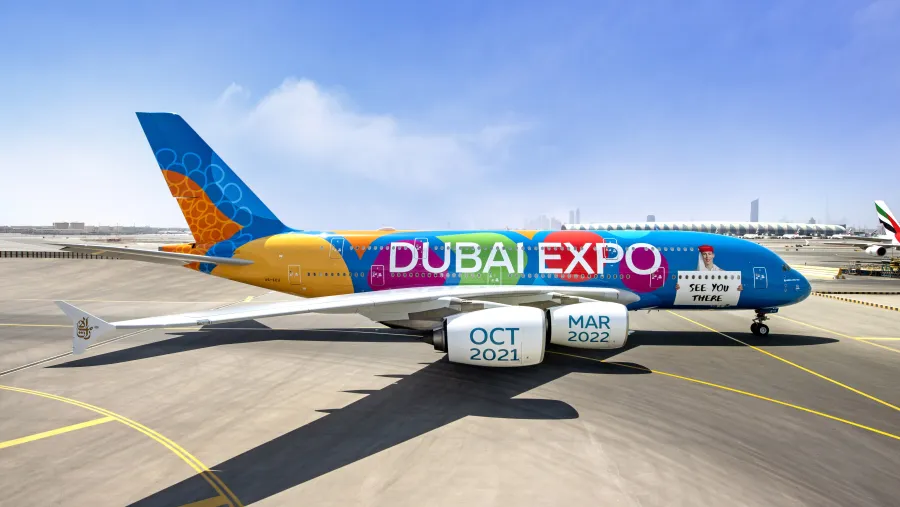 طيران الإمارات تنشر رسالة إكسبو عبر العالم باستخدام A380 بكسوة كاملة لأول مرة