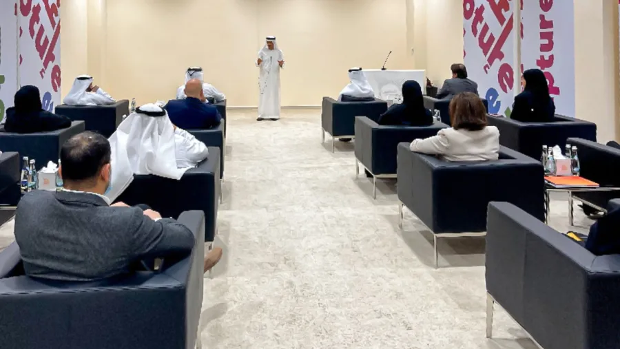 مدينة الشارقة للإعلام (شمس) تكرم الكاتب الإماراتي الدكتور عبدالله علي الطابور