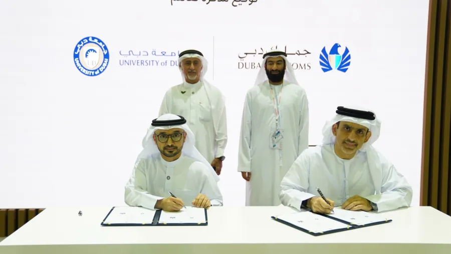 جمارك دبي توقع مذكرة تفاهم مع جامعة دبي لتعزيز التعاون المشترك
