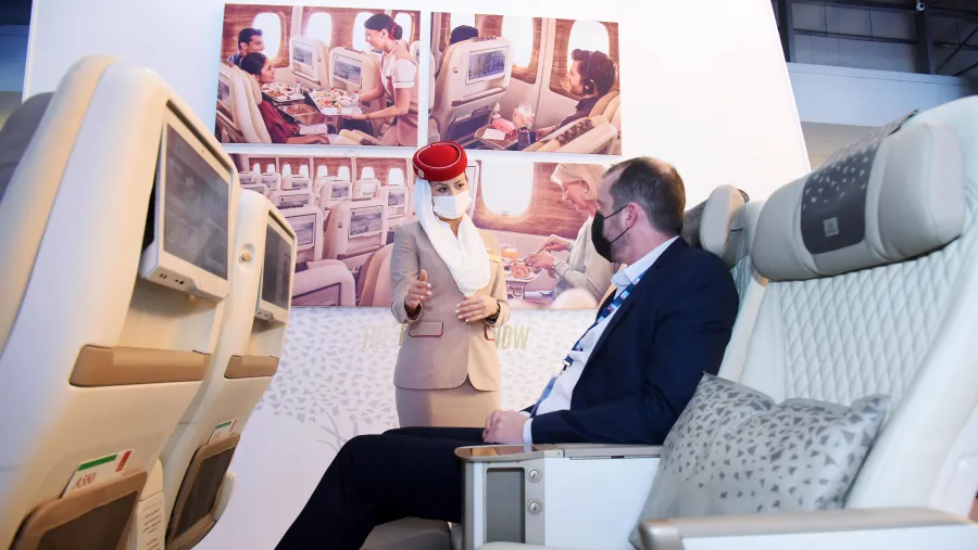 ختام ناجح لمشاركة طيران الإمارات في معرض دبي للطيران 2021