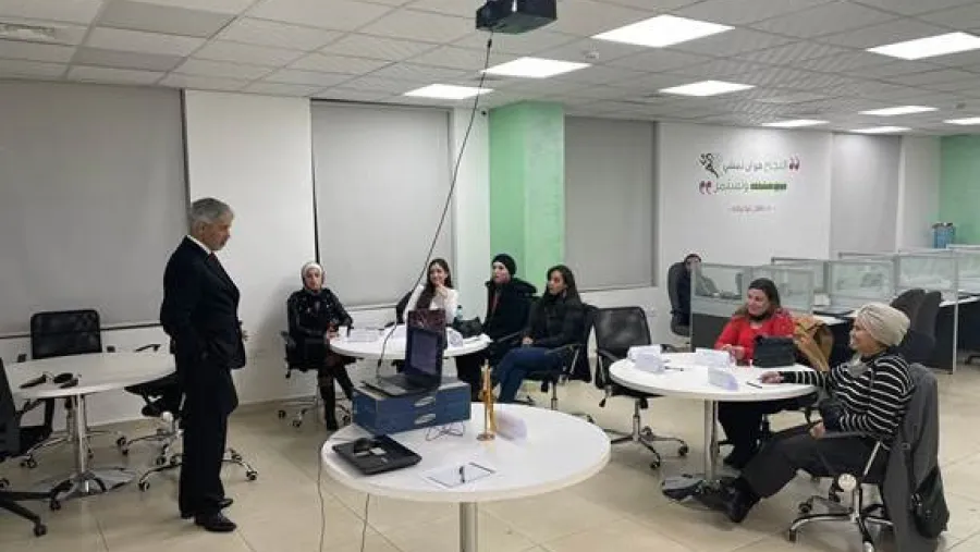جامعة طلال أبوغزاله الدولية تطلق برنامج "مهارات اتخاذ القرار" التدريبي