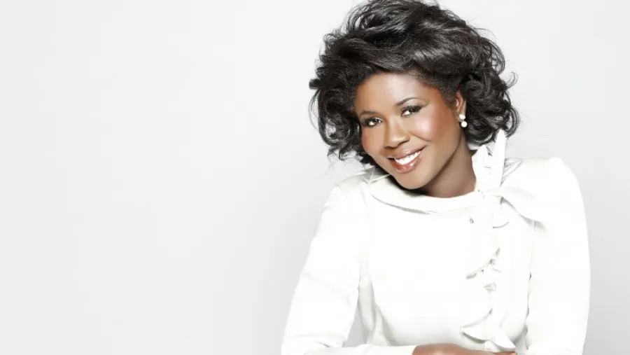Roberta Annan And African Fashion Foundation Team Up With Prestigious London College Announcing New Scholarship And Affordable Course For Aspiring Fashion Creatives From Sub-saharan Region
