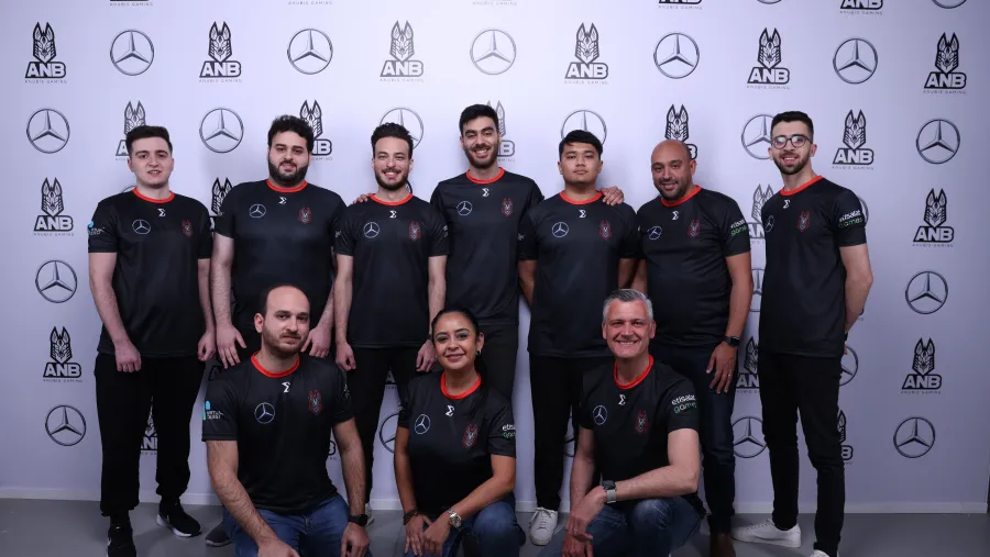 مرسيدس-بنز ايجيبت ترعى فريق Anubis Gaming المصري أبطال الرياضات الإلكترونية 