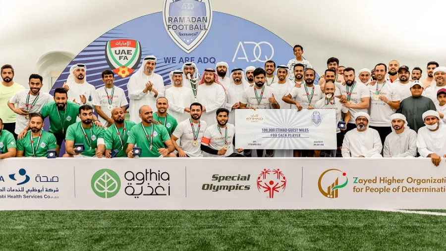 بطولة "القابضة" (ADQ) الرمضانيّة لكرة القدم تؤكد على روح التآزر والتعاون في المجتمع مع اقتراب يوم زايد للعمل الإنساني