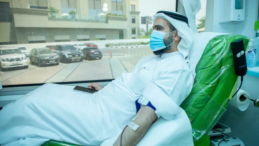 "الإمارات الإسلامي" ينظم حملة للتبرع بالدم لموظفيه في إطار مبادرة لدعم المجتمع