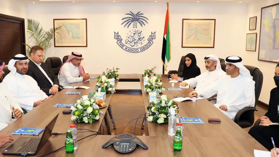 H.E. Thani bin Ahmed Al Zeyoudi Pays a Visit to The Kanoo Group's Main Office