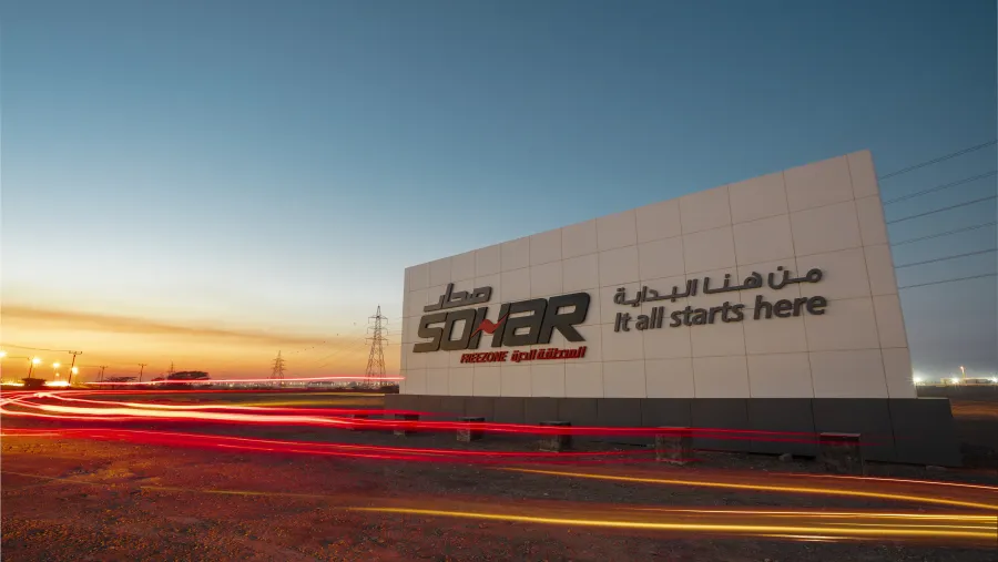 ميناء صحار والمنطقة الحرة ينظم خامس ندواته الافتراضية بالتعاون مع اتحاد غرف التجارة والصناعة الهندية لتسليط الضوء على خدماته اللوجستية العصرية