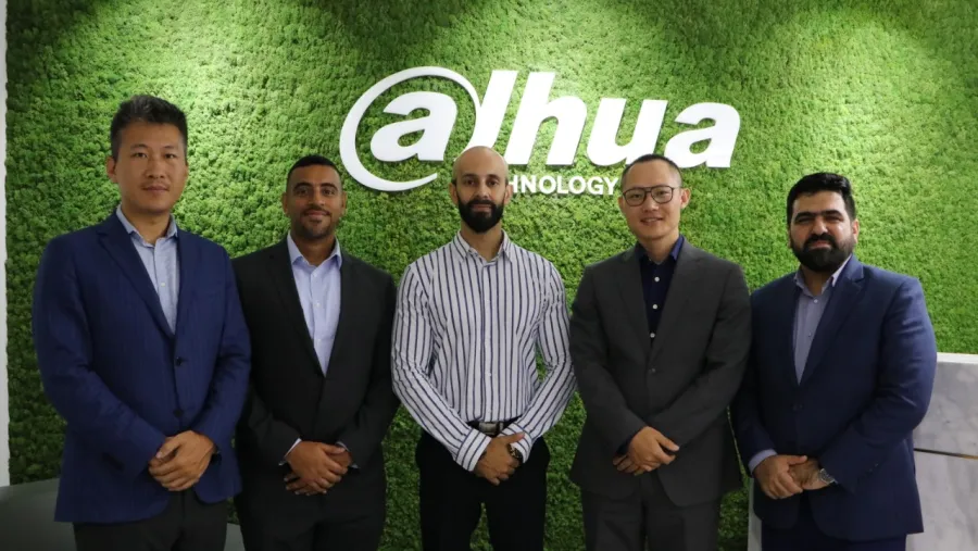 Ooredoo Visits Dahua Dubai Innovation Centre to Explore IoT and ICT Capabilities