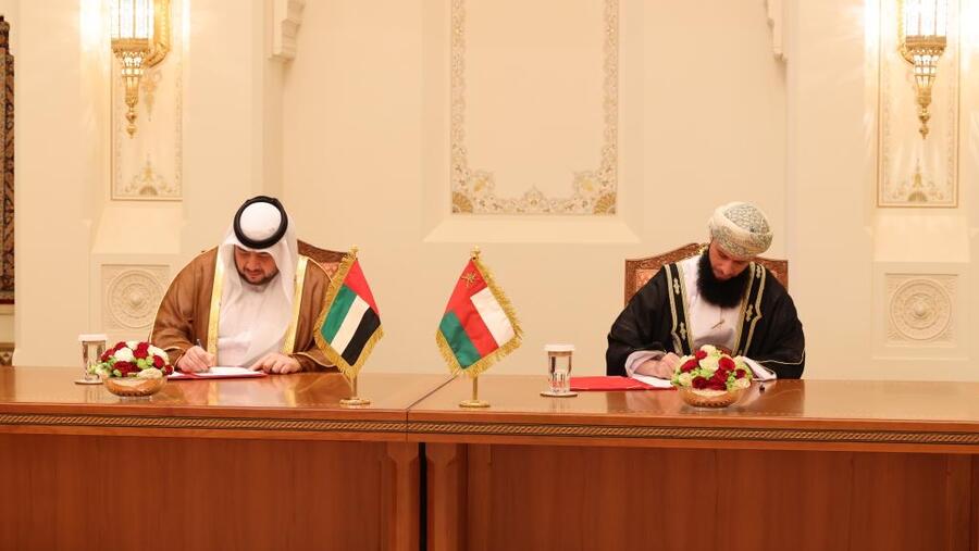 "القابضة" (ADQ) وجهاز الاستثمار العُماني يناقشان فرصا استثمارية بقيمة 30 مليار درهم في سلطنة عُمان