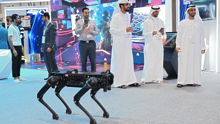 معرض (آيسنار أبوظبي 2022) يختتم نسخة استثنائية  