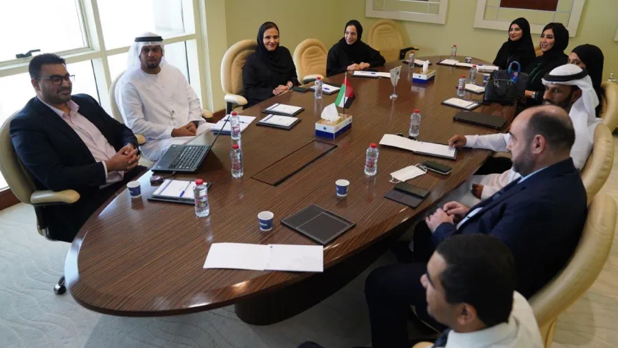 جمارك دبي تبحث امتيازات "المشغل الاقتصادي المعتمد" مع البلدية
