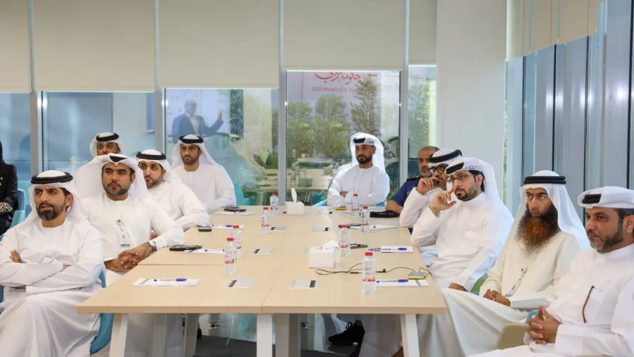 جمارك دبي تطلق الدفعة السابعة من برنامج القيادات الجمركية