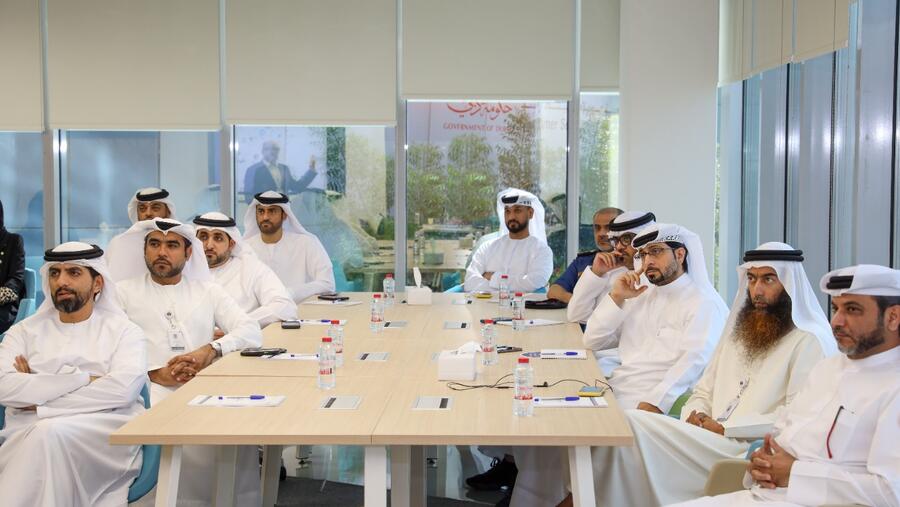 جمارك دبي تطلق الدفعة السابعة من برنامج القيادات الجمركية