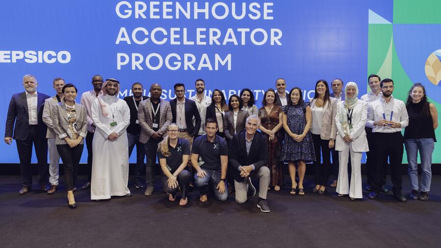 شركة نضيرة من الإمارات تتلقى منحة بقيمة 100,000 دولار من بيبسيكو لتوسيع نطاق حلول الاقتصاد الدائري