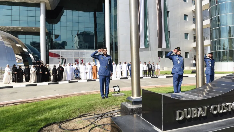 جمارك دبي تُخلد ذكرى "يوم الشهيد" في مقرها الرئيسي