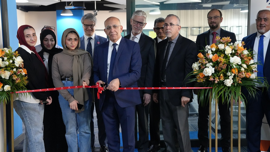 جامعة أبوظبي تطلق مركزاً متطوراً للابتكار في حرمها الجامعي بمنطقة العين