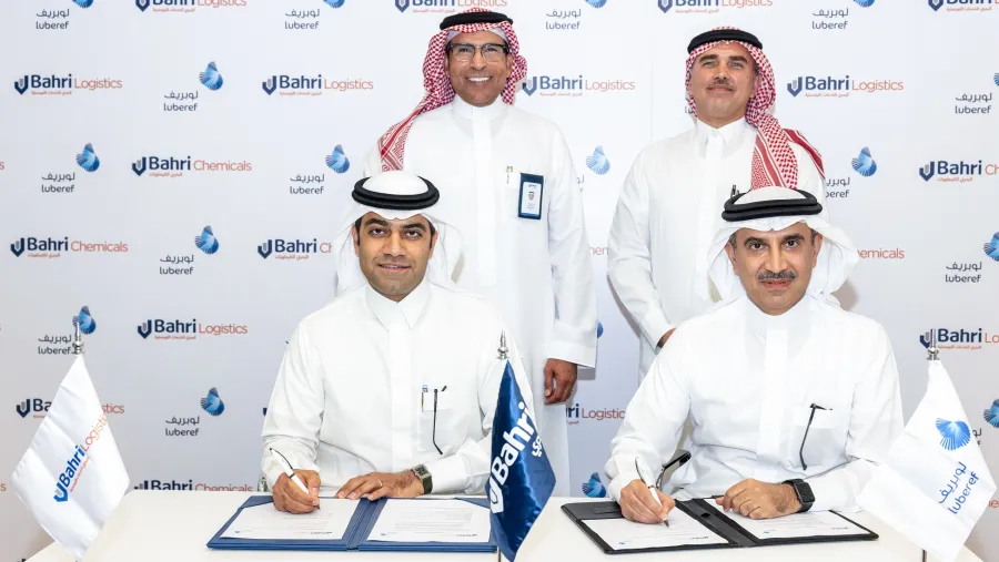 البحري للكيماويات والبحري للخدمات اللوجستية توقعان مذكرتي تفاهم لتعزيز التعاون مع شركة أرامكو السعودية لزيوت الأساس (لوبريف)