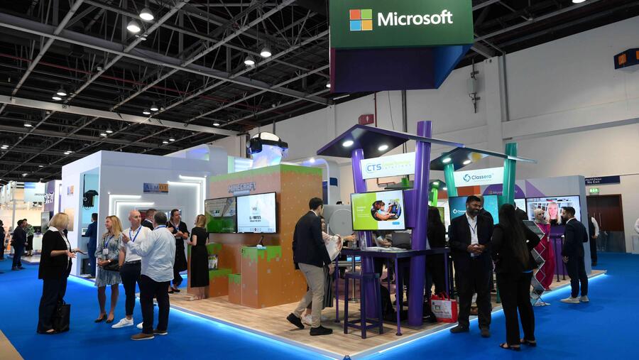 مايكروسوفت تستعرض أحدث مجالات الواقع المختلط والميتافيرس خلال المعرض العالمي لحلول ومستلزمات التعليم في دبي «GESS» 2022 