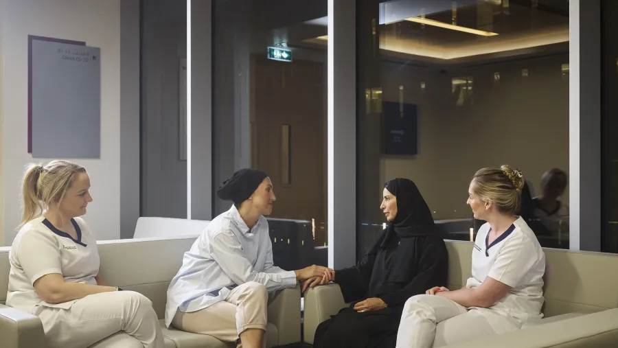 برنامج «الملاك الرابع» لدعم مرضى السرطان يحط رحاله في مستشفى كليفلاند كلينك أبوظبي 
