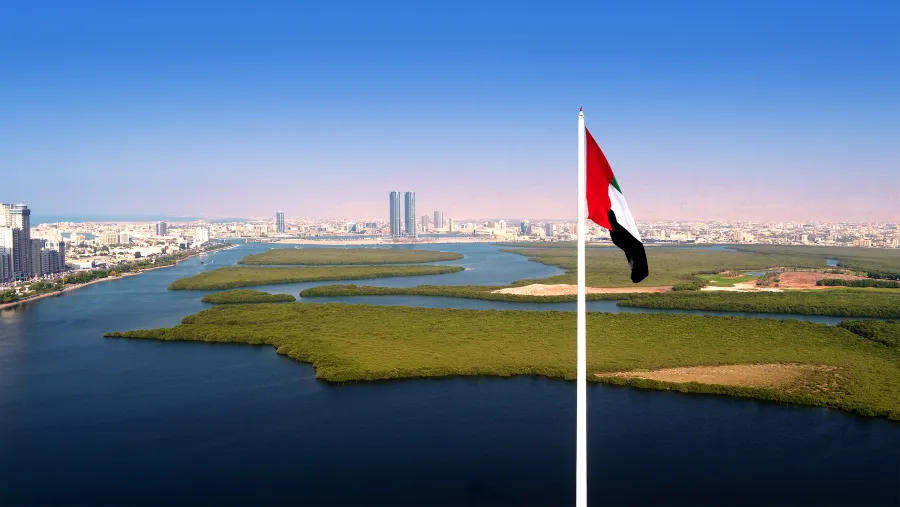 سعود بن صقر يشيد بإنجازات رأس الخيمة في 2022