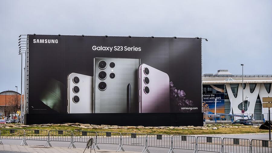 سامسونج تعرض أحدث منتجات Galaxy وخدماتها وابتكاراتها في المؤتمر الدولي للهواتف المحمولة 2023