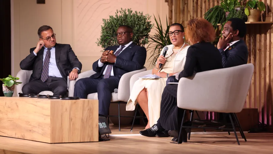 قمة "إرثنا" تؤكد على أهمية استثمار المعرفة المحلية في مواجهة التحديات المرتبطة بالأمن الغذائي