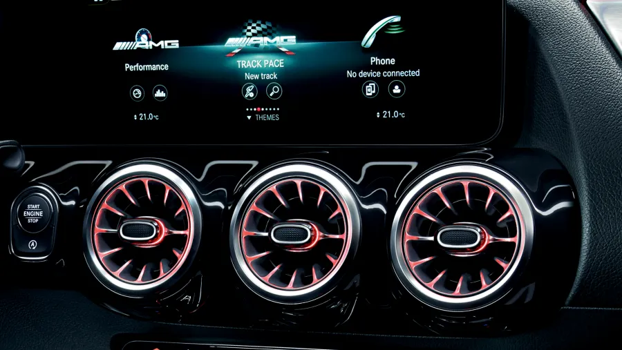 Make The Most of The Mercedes-Benz Oman Exclusive Summer Offer 