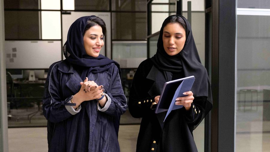 HP and Cambridge launch digital education fellowship for Gulf