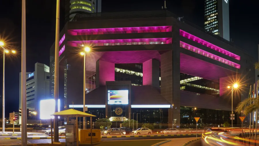 Boursa Kuwait lights its building in pink and organizes breast cancer awareness session