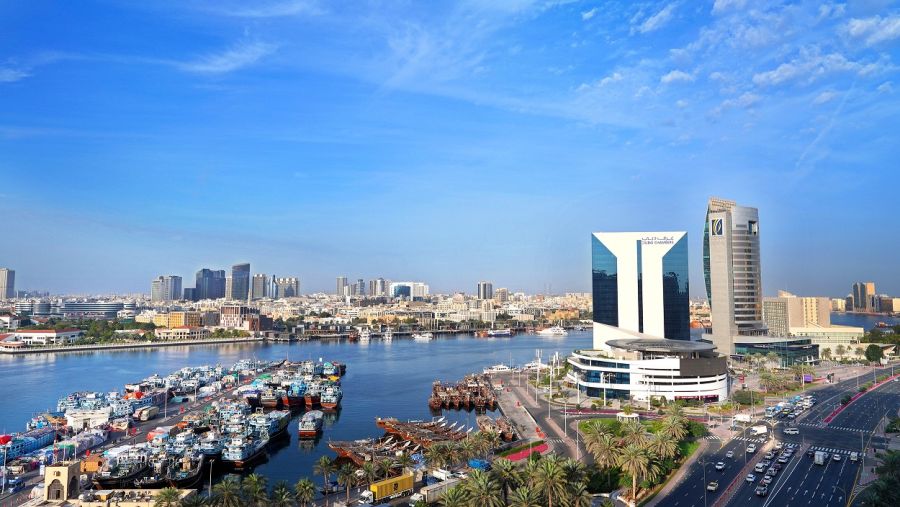 غرف دبي تنظم 4 ورش عمل لدعم التزام الشركات بقوانين بيئة الأعمال